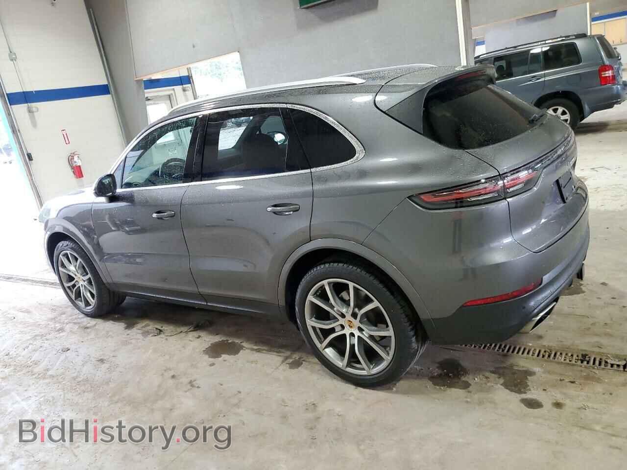 2020 PORSCHE CAYENNE - VIN: WP1AA2AY0LDA04126 - Photo 2