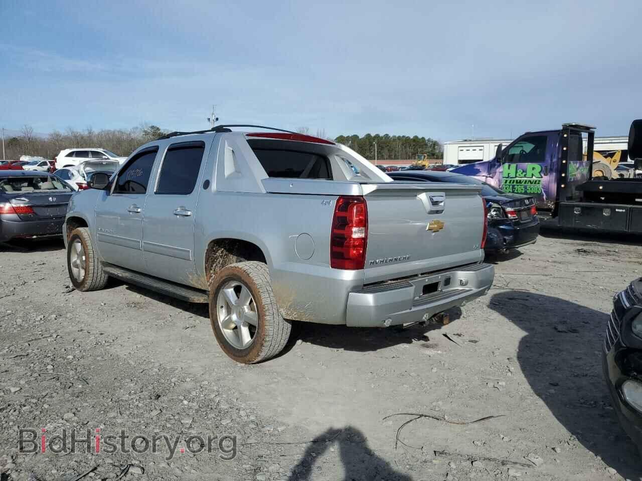 2013 CHEVROLET AVALANCHE - VIN: 3GNTKFE70DG240660 - Фото 2