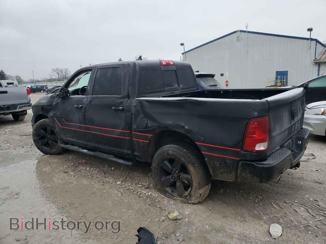 2018 RAM 1500 - VIN: 1C6RR7LT2JS221107 - Photo 2