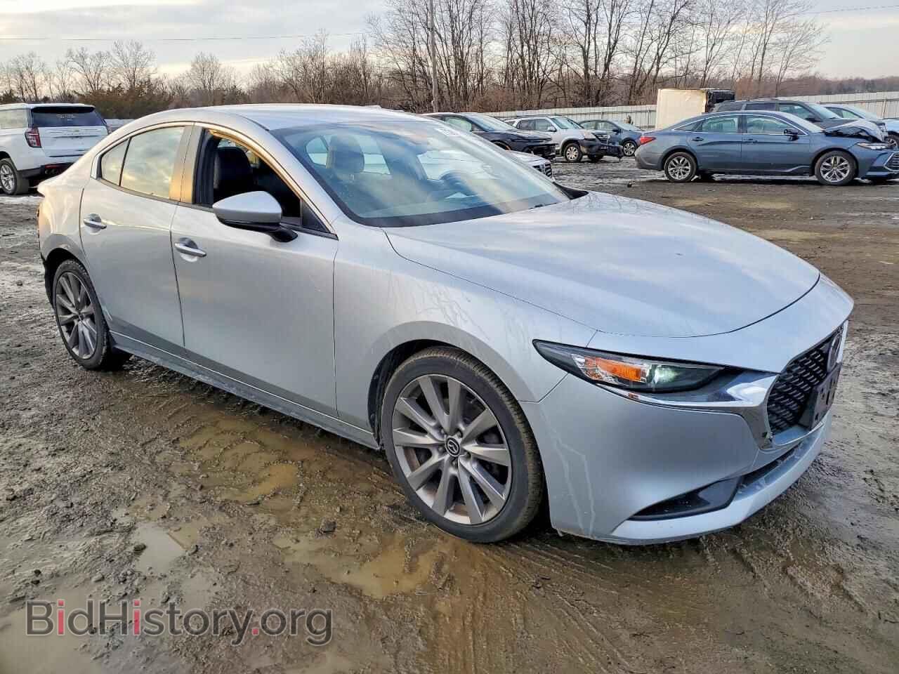 2019 MAZDA 3 - VIN: JM1BPBAM6K1132047 - Photo 4