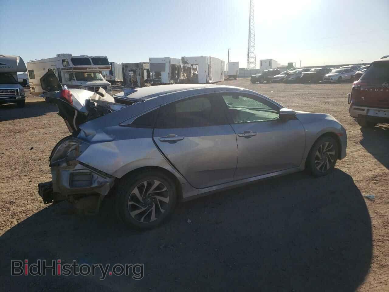 2017 HONDA CIVIC - VIN: 19XFC2F74HE056415 - Фото 3