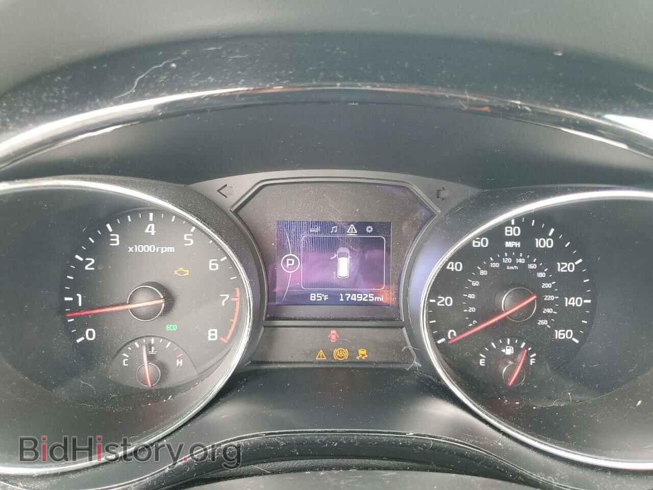 2015 KIA All Models - VIN: KNDMC5C19F6020988 - Photo 9