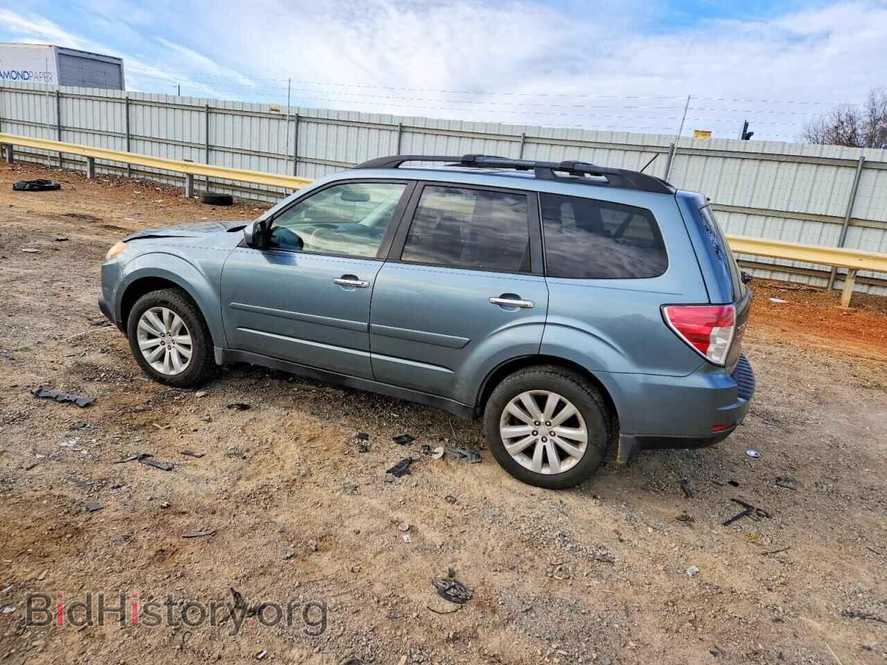 2011 SUBARU FORESTER - VIN: JF2SHAECXBH762445 - Фото 2