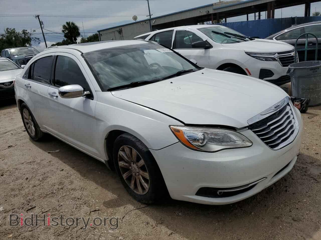 2013 CHRYSLER 200 - VIN: 1C3CCBCG8DN701455 - Фото 4