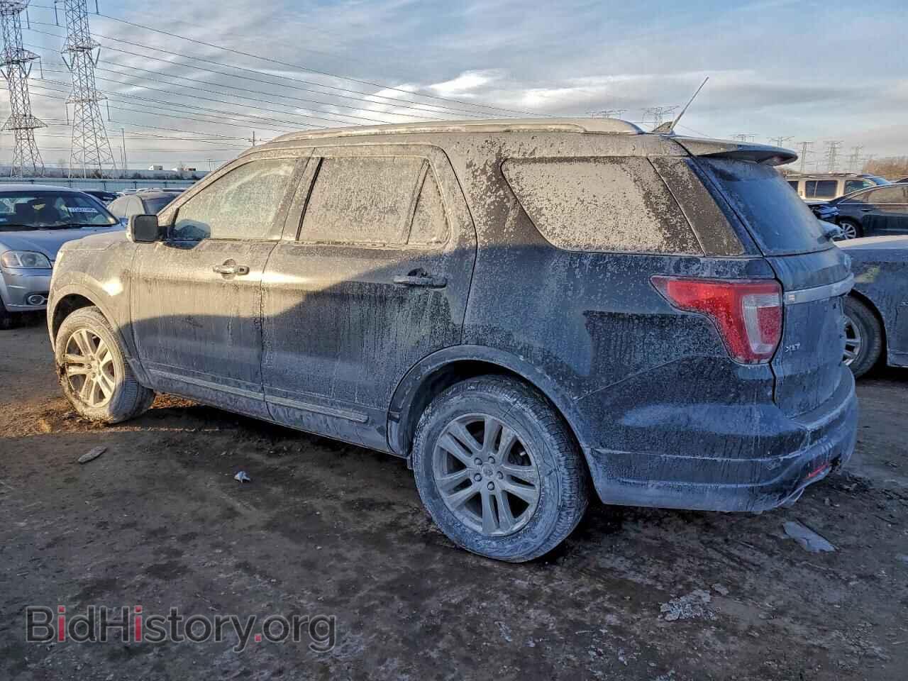 2018 FORD EXPLORER - VIN: 1FM5K8D87JGB81570 - Photo 2