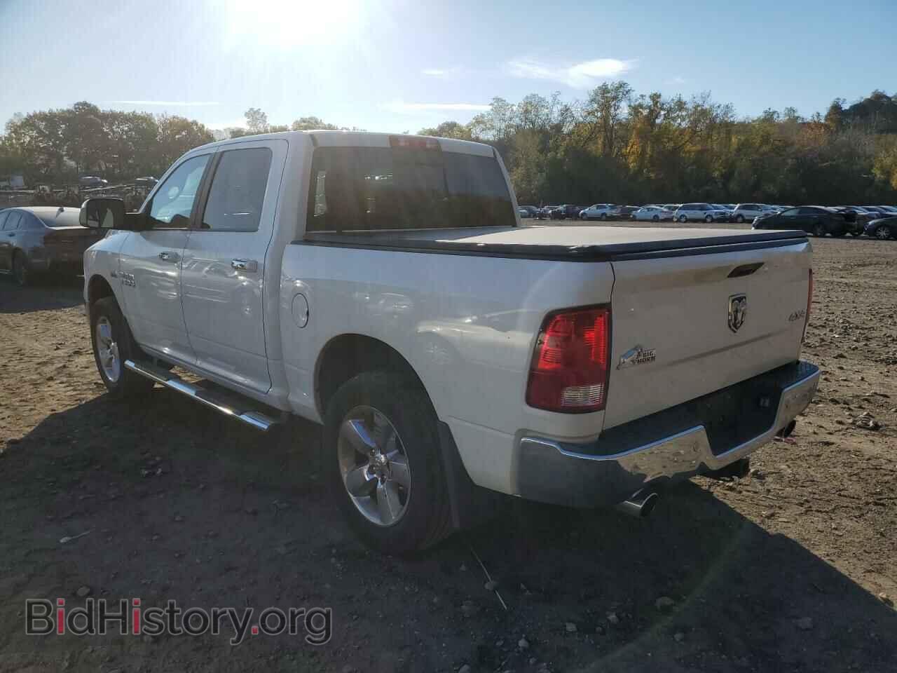 2018 RAM 1500 - VIN: 3C6RR7LT7JG196776 - Photo 2