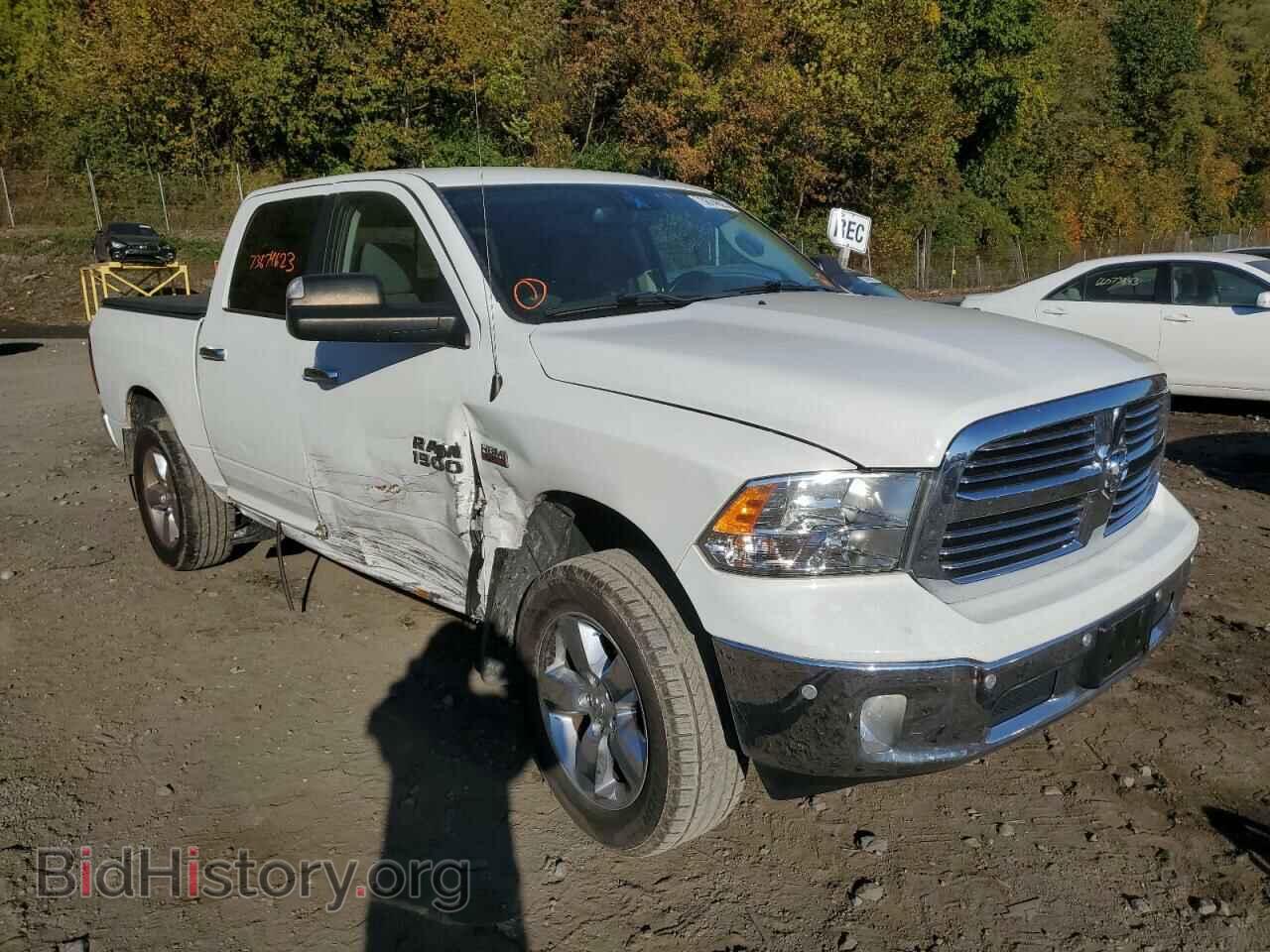 2018 RAM 1500 - VIN: 3C6RR7LT7JG196776 - Photo 4