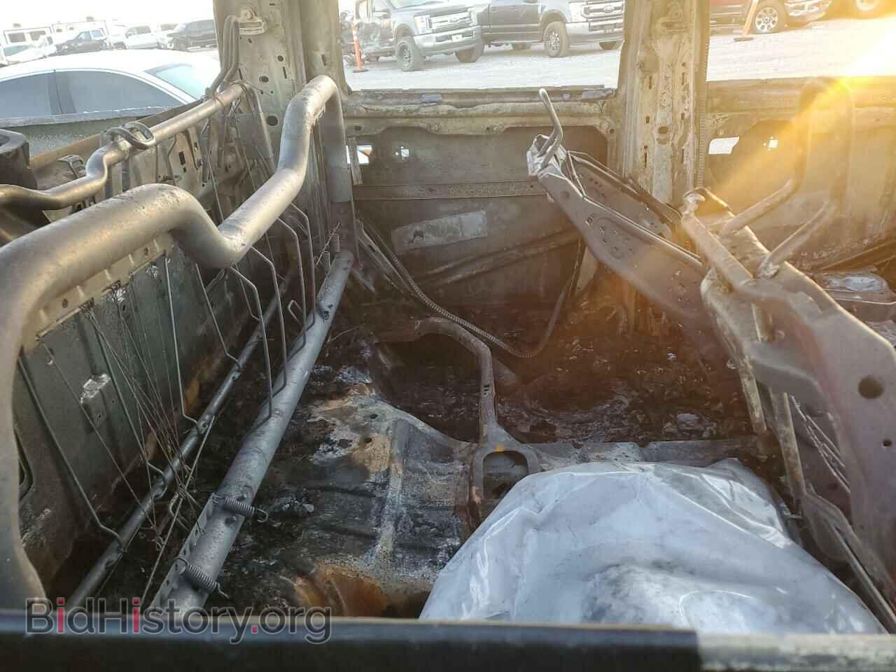2015 RAM 1500 - VIN: 1C6RR7XT5FS759950 - Фото 10
