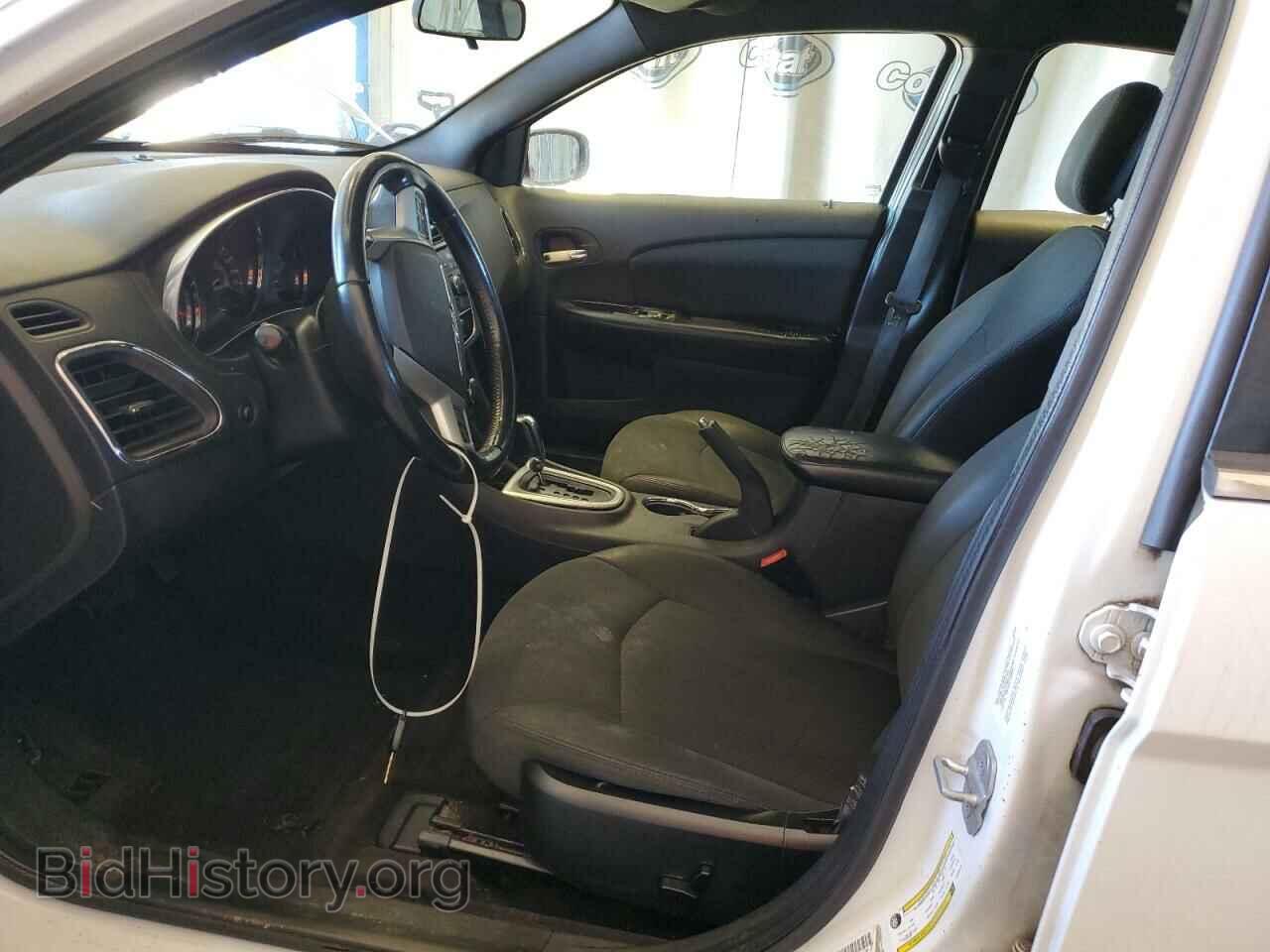 2012 CHRYSLER 200 - VIN: 1C3CCBBB8CN105475 - Фото 7