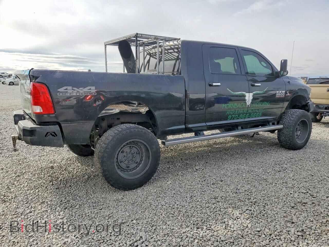 2018 RAM All Models - VIN: 3C6UR5ML9JG108582 - Фото 3