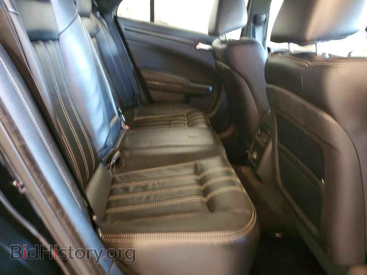 2014 CHRYSLER 300 - VIN: 2C3CCABG7EH355372 - Фото 10