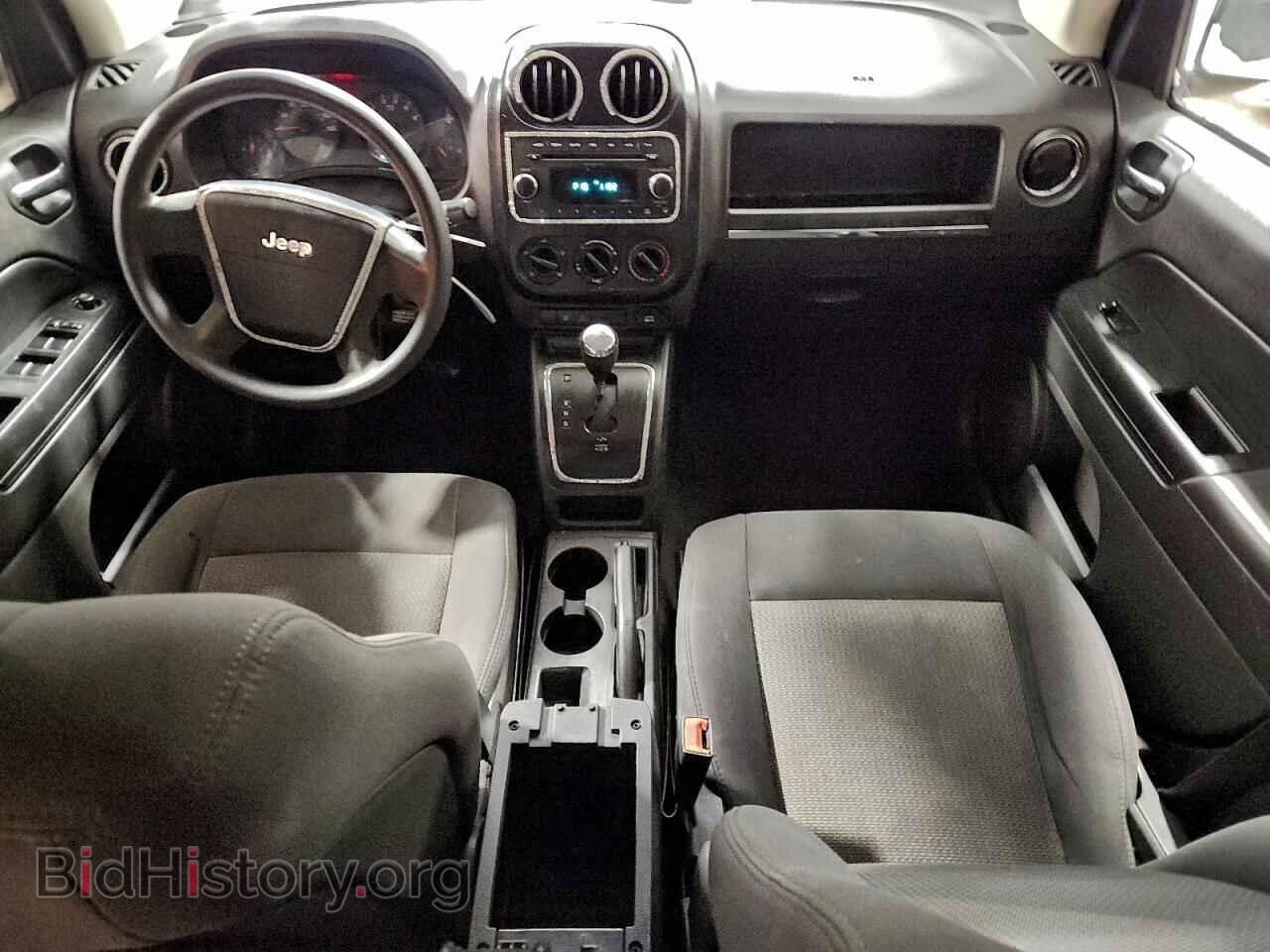 2009 JEEP COMPASS - VIN: 1J4FF47B09D100249 - Фото 8