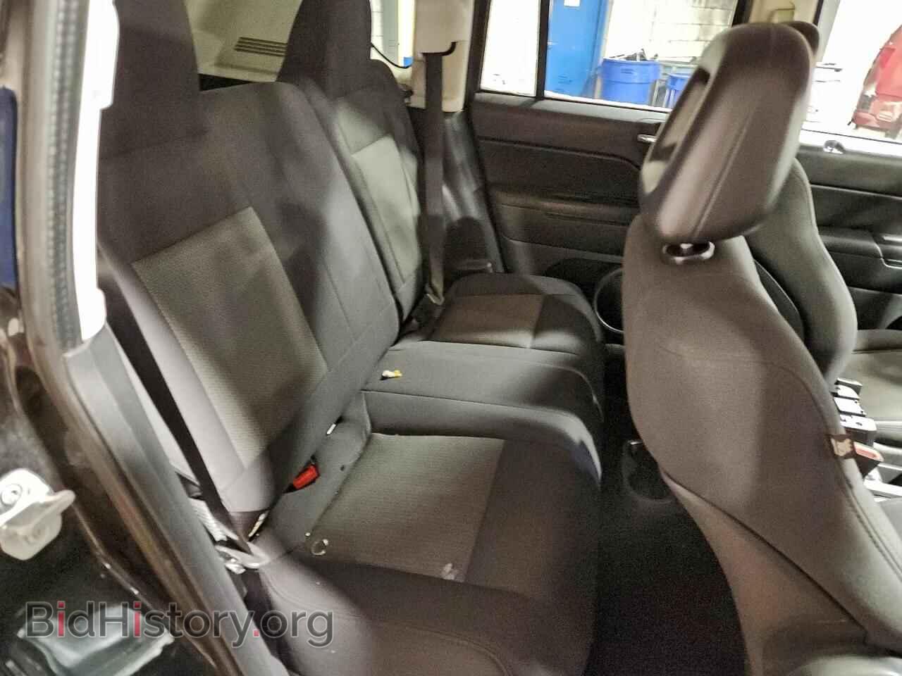 2009 JEEP COMPASS - VIN: 1J4FF47B09D100249 - Фото 10