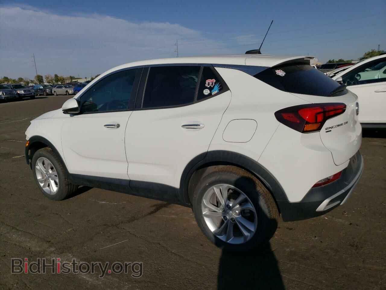 2021 BUICK ENCORE - VIN: KL4MMCSL4MB141141 - Фото 2