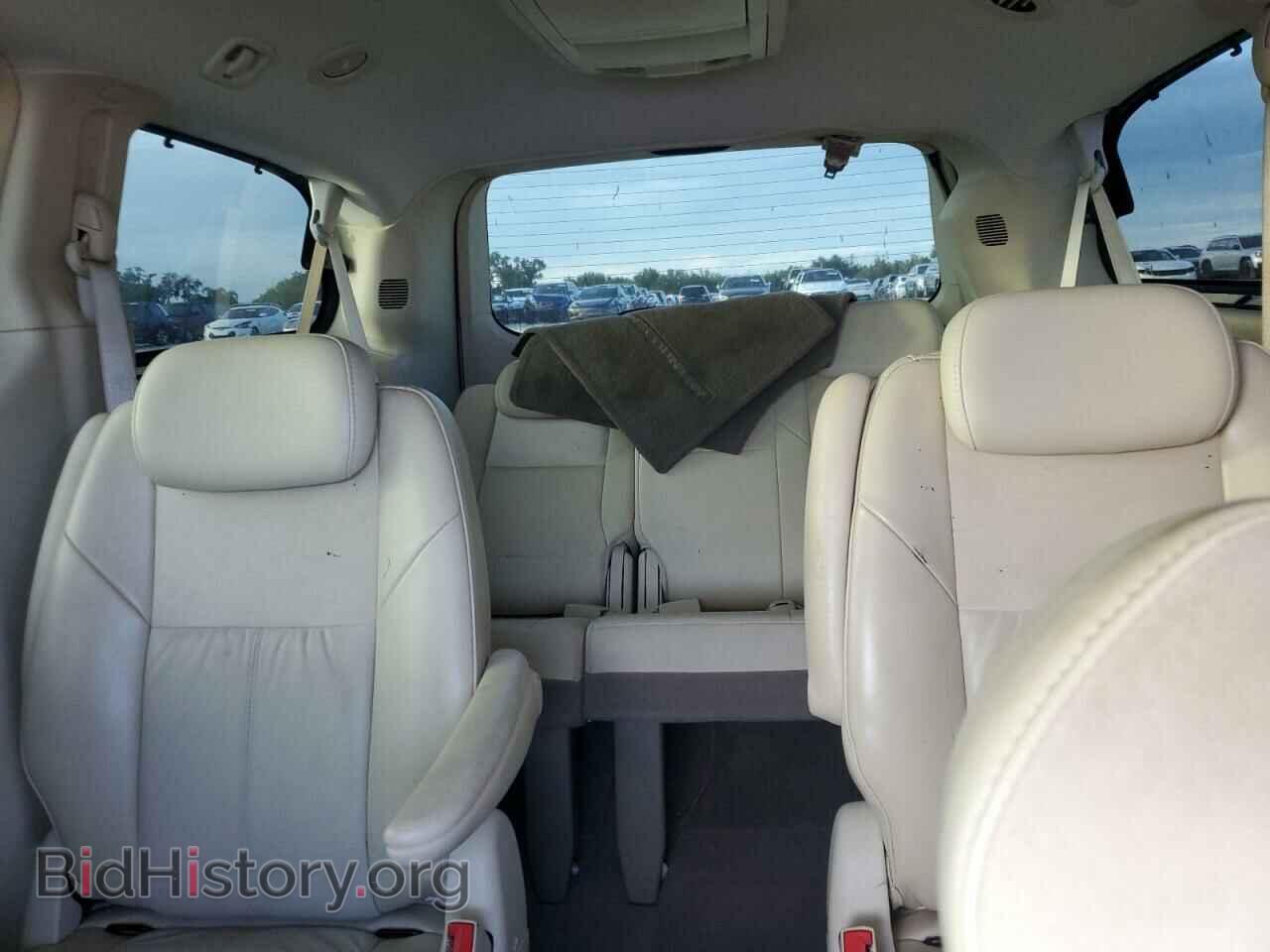 2008 CHRYSLER MINIVAN - VIN: 2A8HR64XX8R614891 - Фото 10