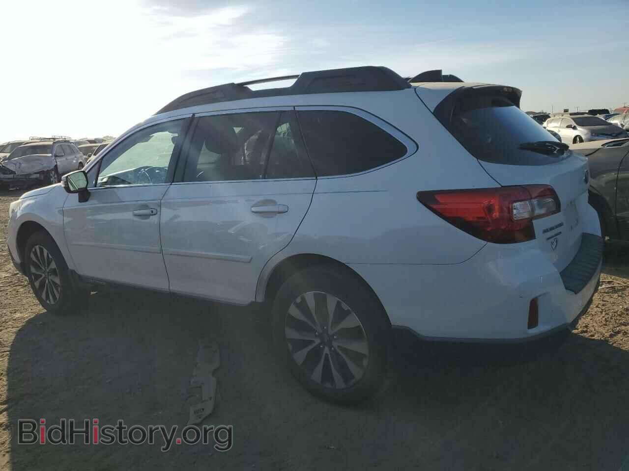 2017 SUBARU OUTBACK - VIN: 4S4BSANC6H3206375 - Фото 2