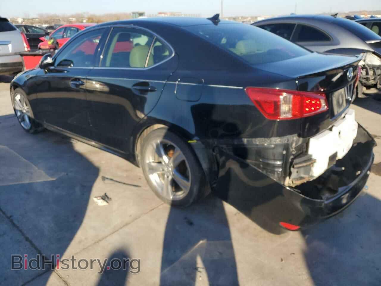 2011 LEXUS IS - VIN: JTHBF5C26B5152113 - Фото 2