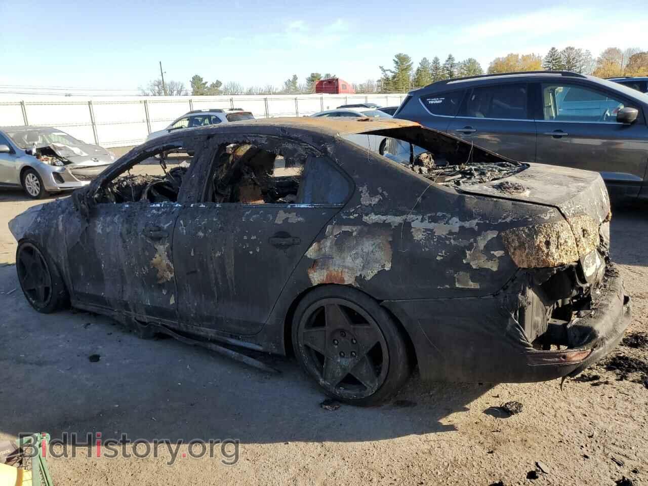 2014 VOLKSWAGEN JETTA - VIN: 3VW5T7AJ8EM387976 - Фото 2