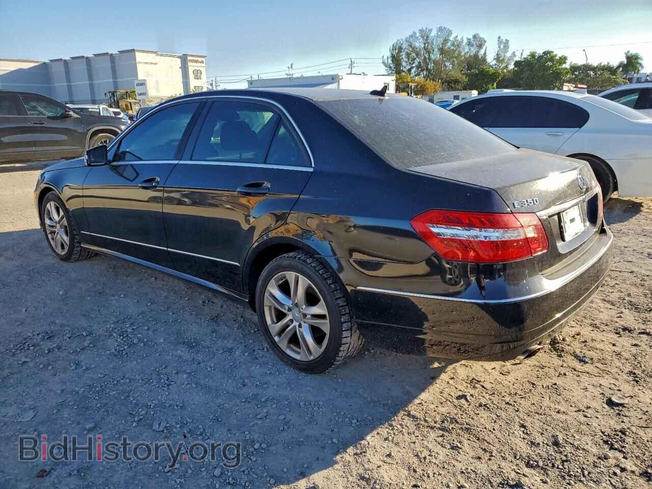 2010 MERCEDES-BENZ E-CLASS - VIN: WDDHF5GB9AA048037 - Фото 2