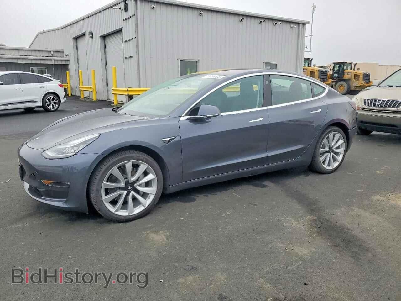 Photo 5YJ3E1EB7JF185231 - TESLA MODEL 3 2018