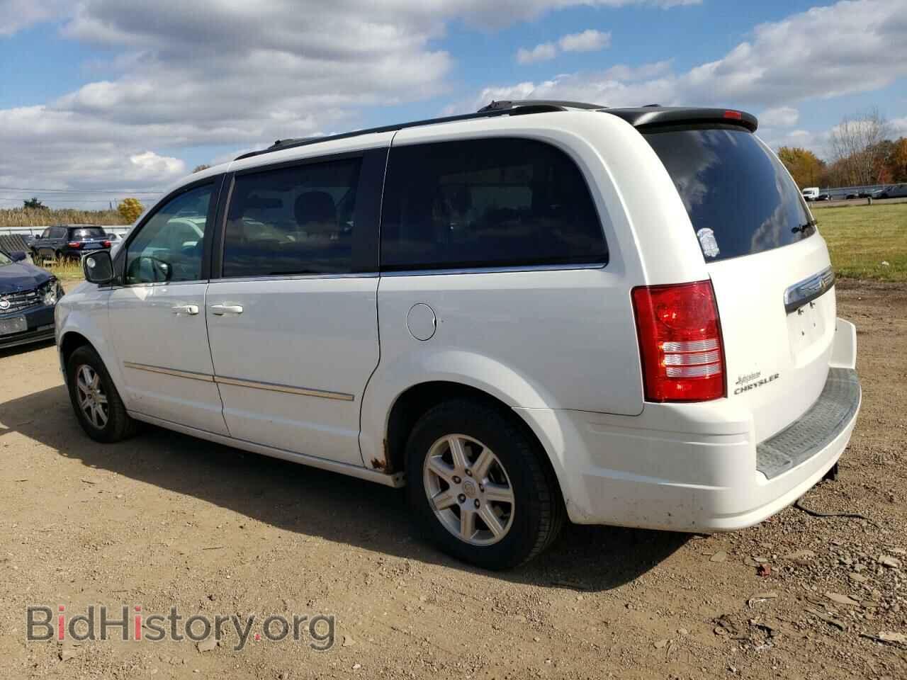 2010 CHRYSLER MINIVAN - VIN: 2A4RR5D1XAR151670 - Фото 2