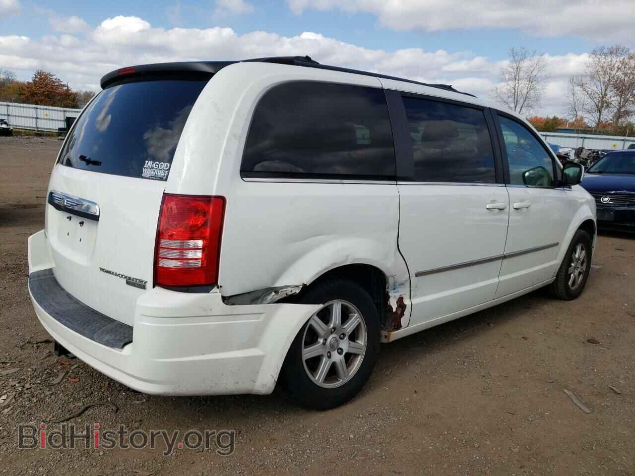2010 CHRYSLER MINIVAN - VIN: 2A4RR5D1XAR151670 - Фото 3