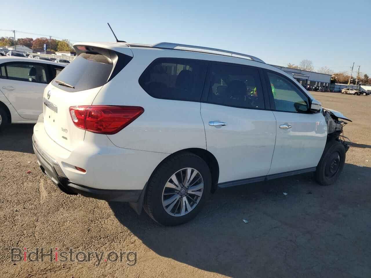 2017 NISSAN PATHFINDER - VIN: 5N1DR2MM5HC907977 - Фото 3