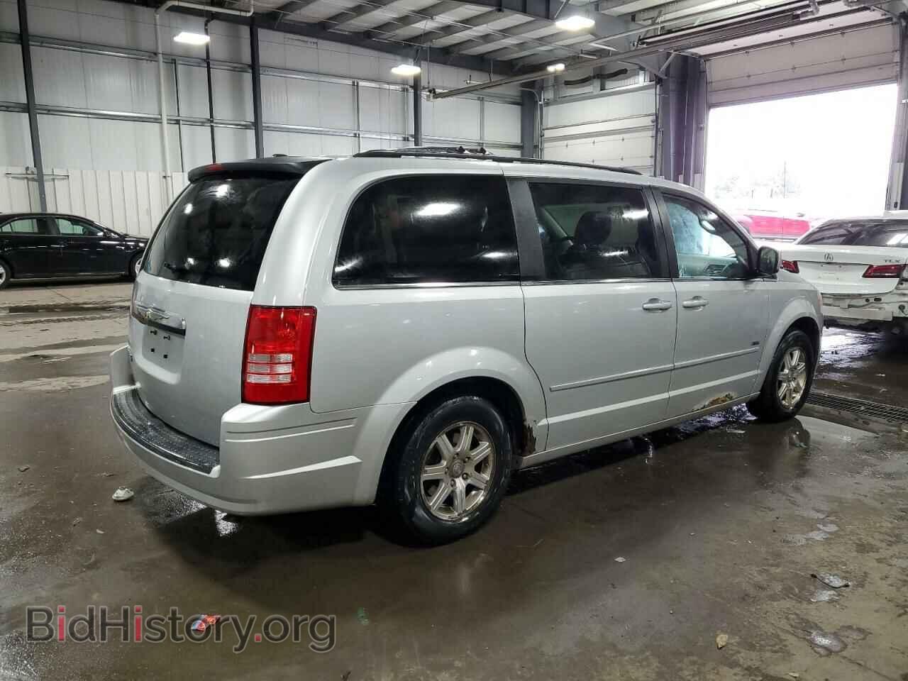 2008 CHRYSLER MINIVAN - VIN: 2A8HR54P28R717152 - Фото 3