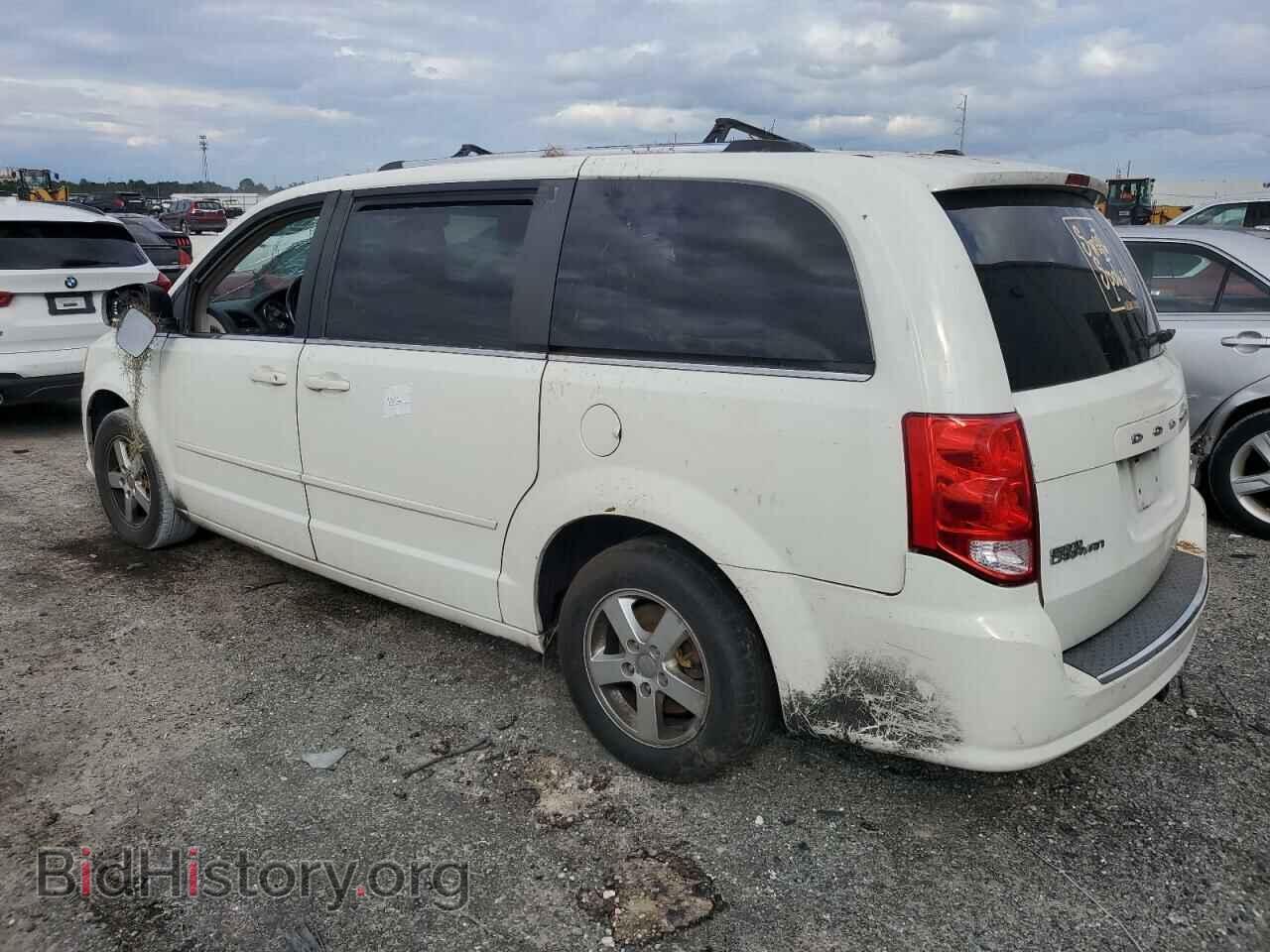 2011 DODGE CARAVAN - VIN: 2D4RN5DG4BR684754 - Photo 2