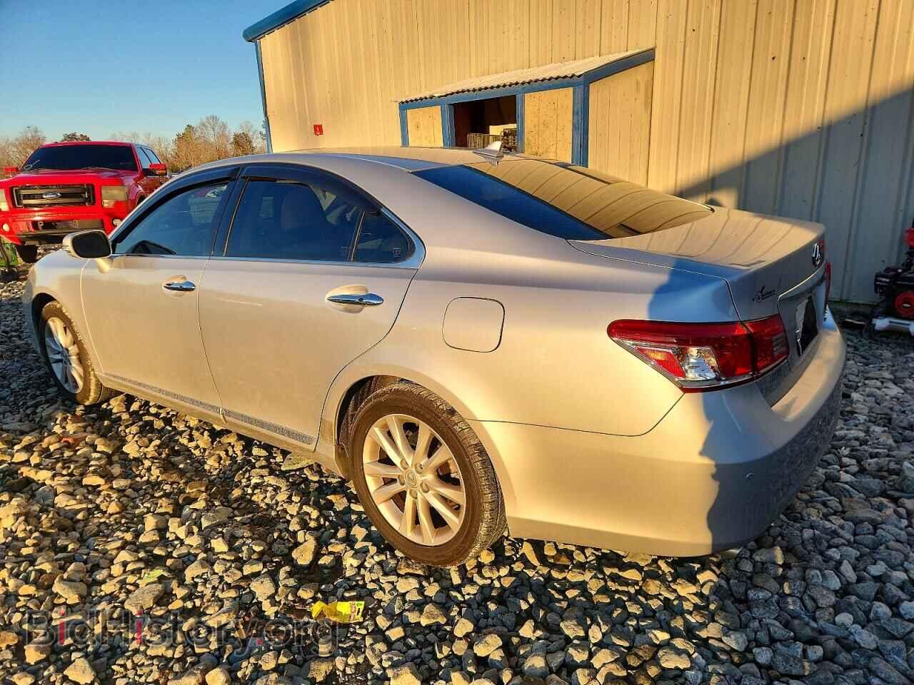 2011 LEXUS ES350 - VIN: JTHBK1EG2B2427720 - Фото 2