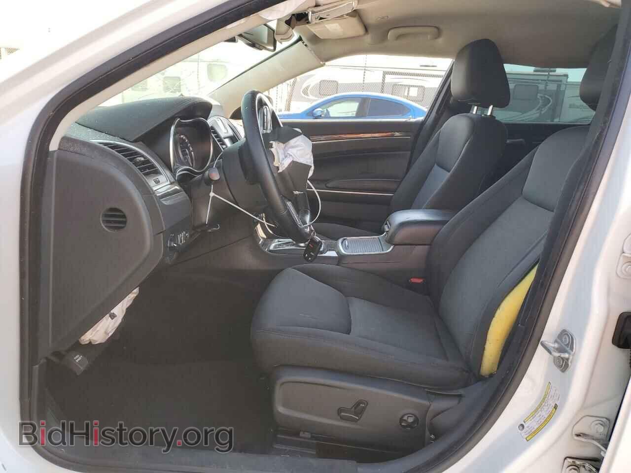 2018 CHRYSLER 300 - VIN: 2C3CCAAG3JH340914 - Фото 7
