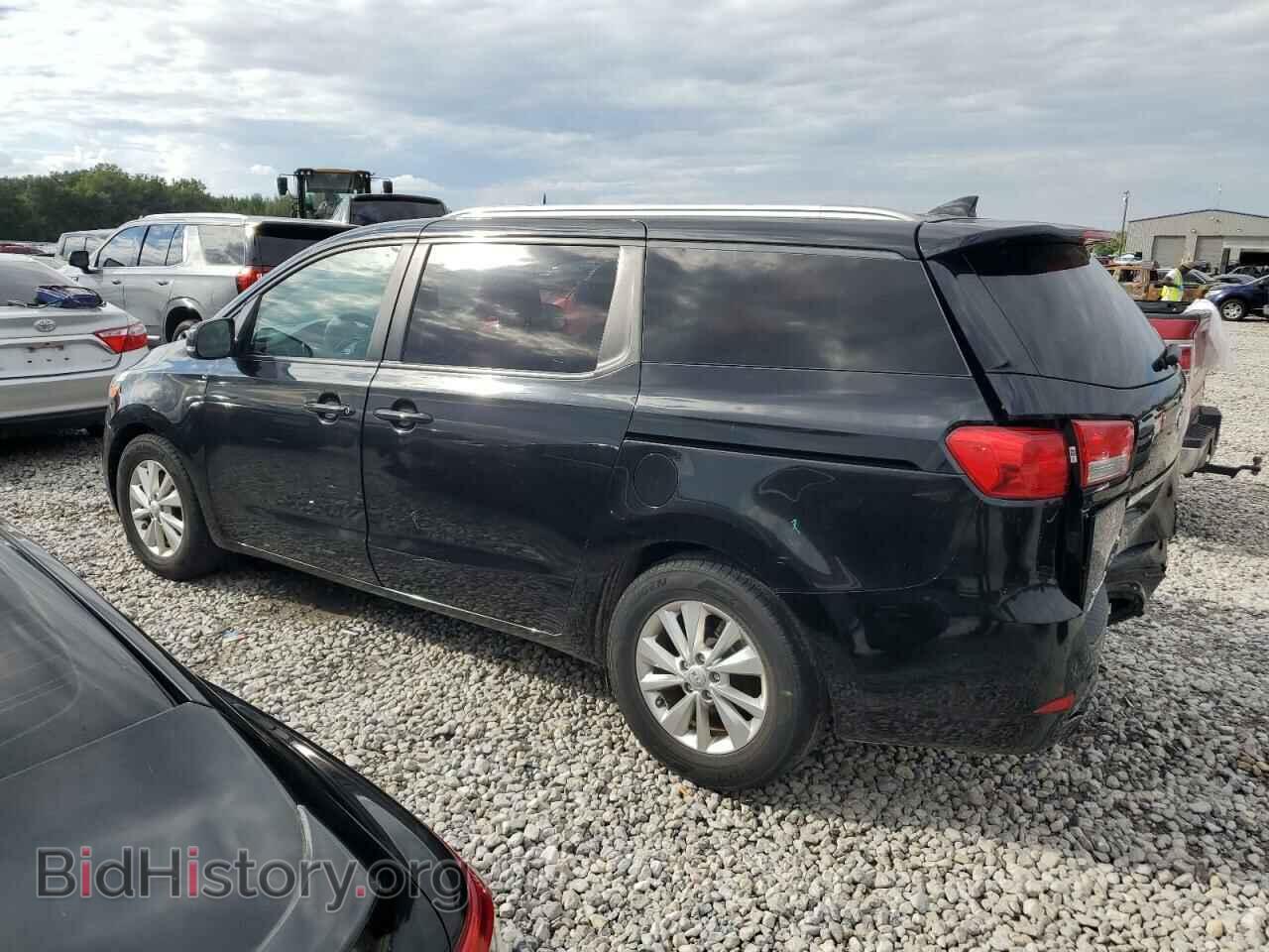 2017 KIA All Models - VIN: KNDMB5C19H6305924 - Photo 2