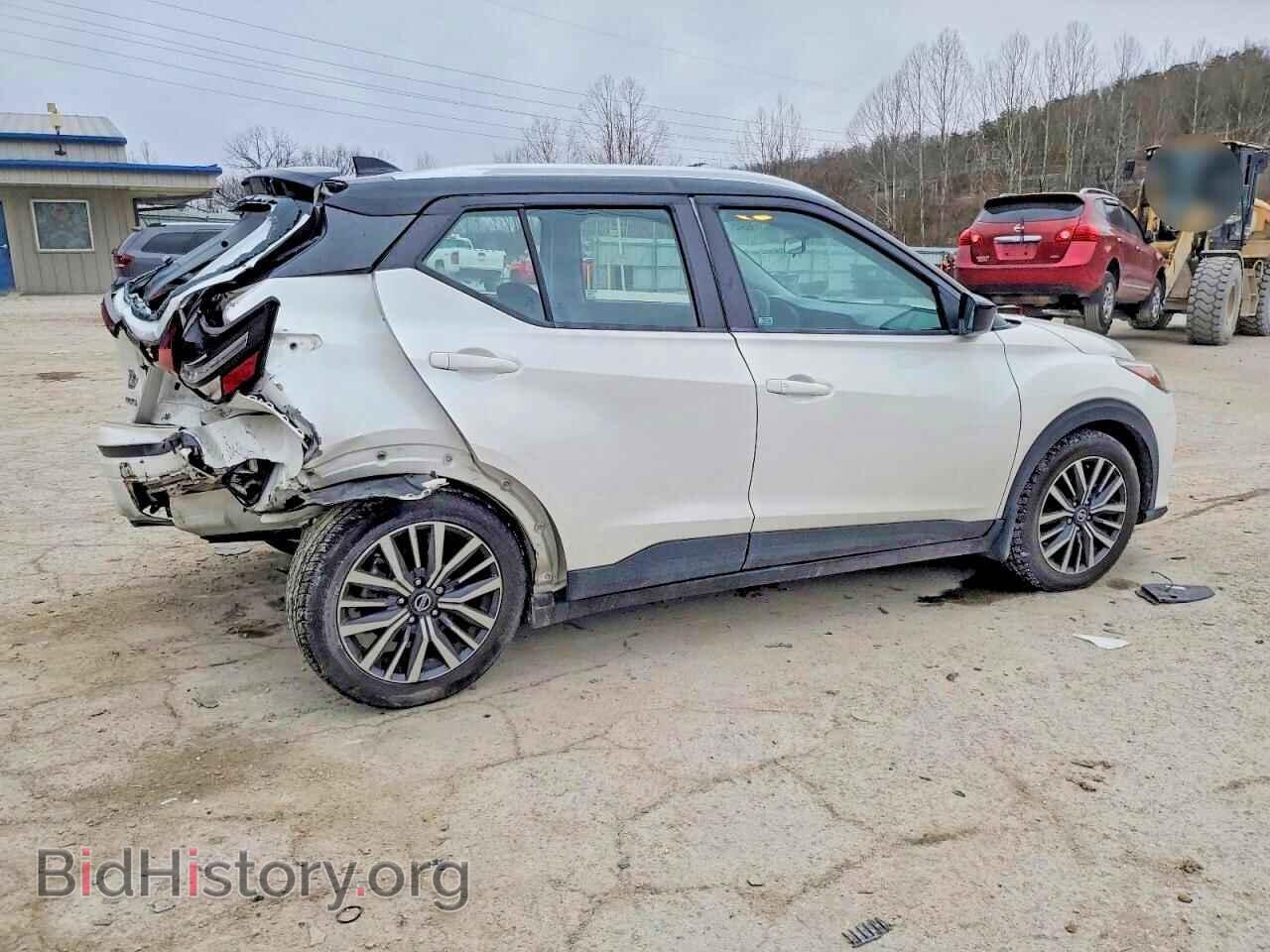 2021 NISSAN KICKS - VIN: 3N1CP5CV8ML470284 - Фото 3
