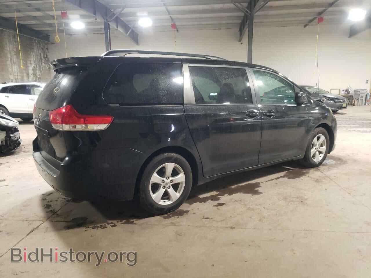 2012 TOYOTA SIENNA - VIN: 5TDKK3DCXCS220417 - Фото 3