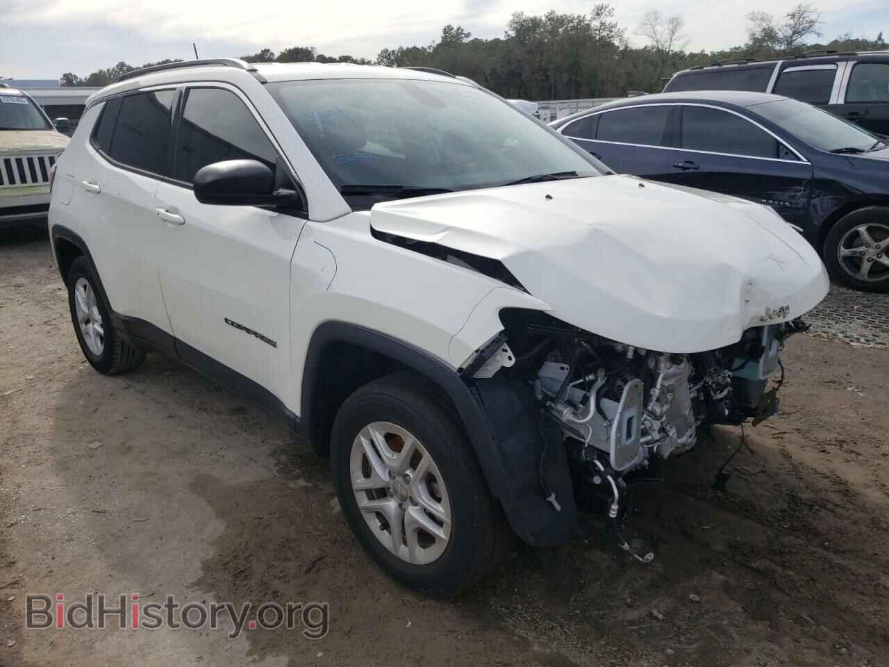 2019 JEEP COMPASS - VIN: 3C4NJCAB2KT658414 - Photo 4