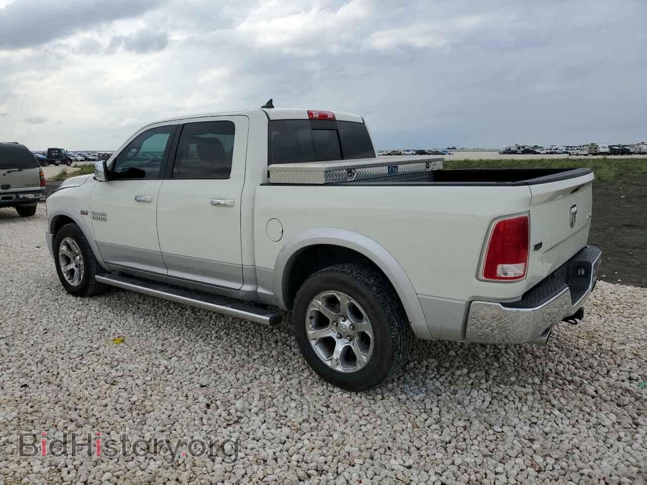 2017 RAM 1500 - VIN: 1C6RR7NT1HS690938 - Photo 2