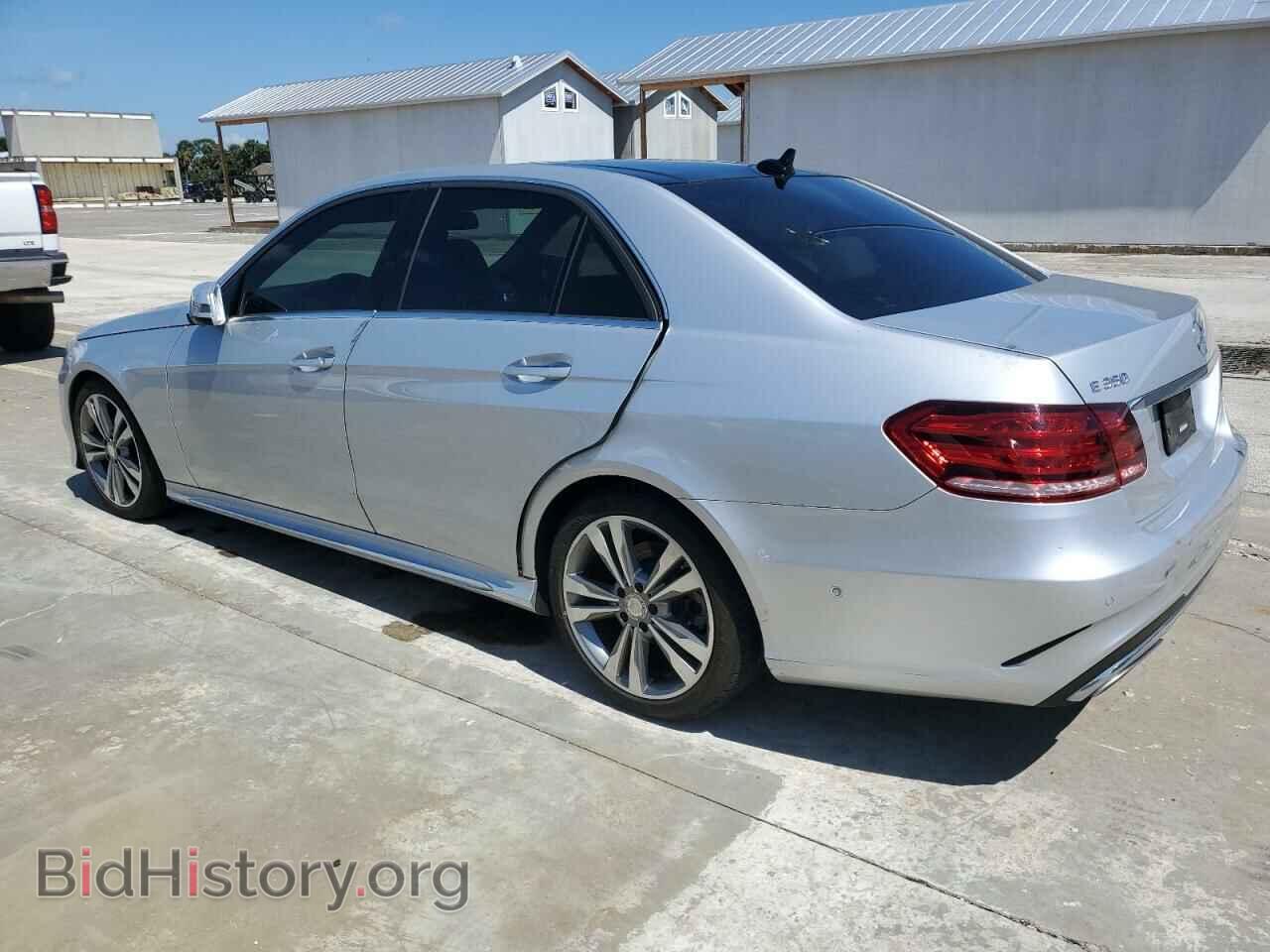2016 MERCEDES-BENZ E-CLASS - VIN: WDDHF5KB7GB253561 - Фото 2