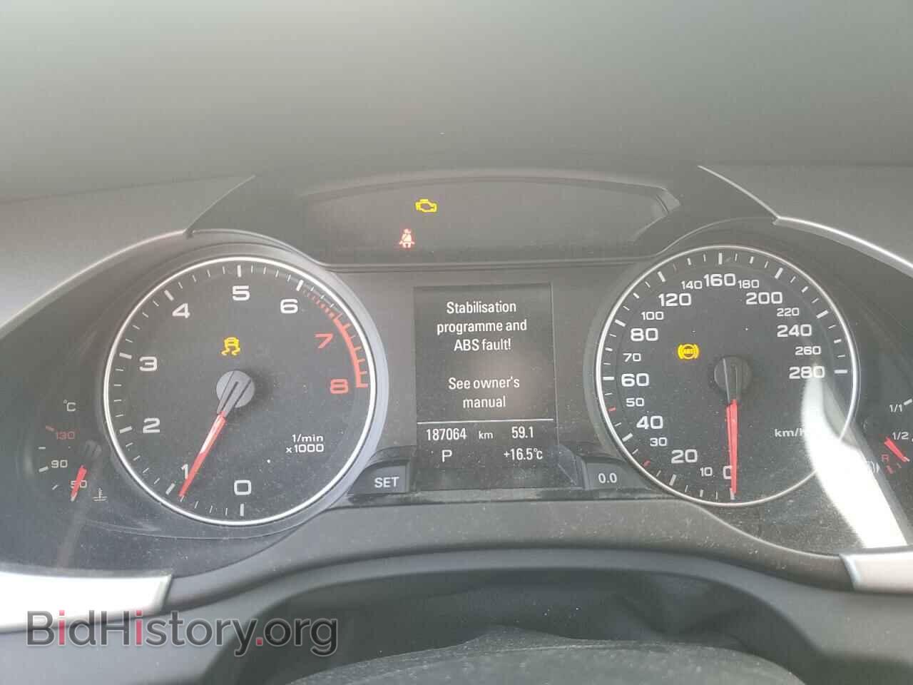 2011 AUDI A4 - VIN: WAUKFCFL2BN004497 - Фото 9