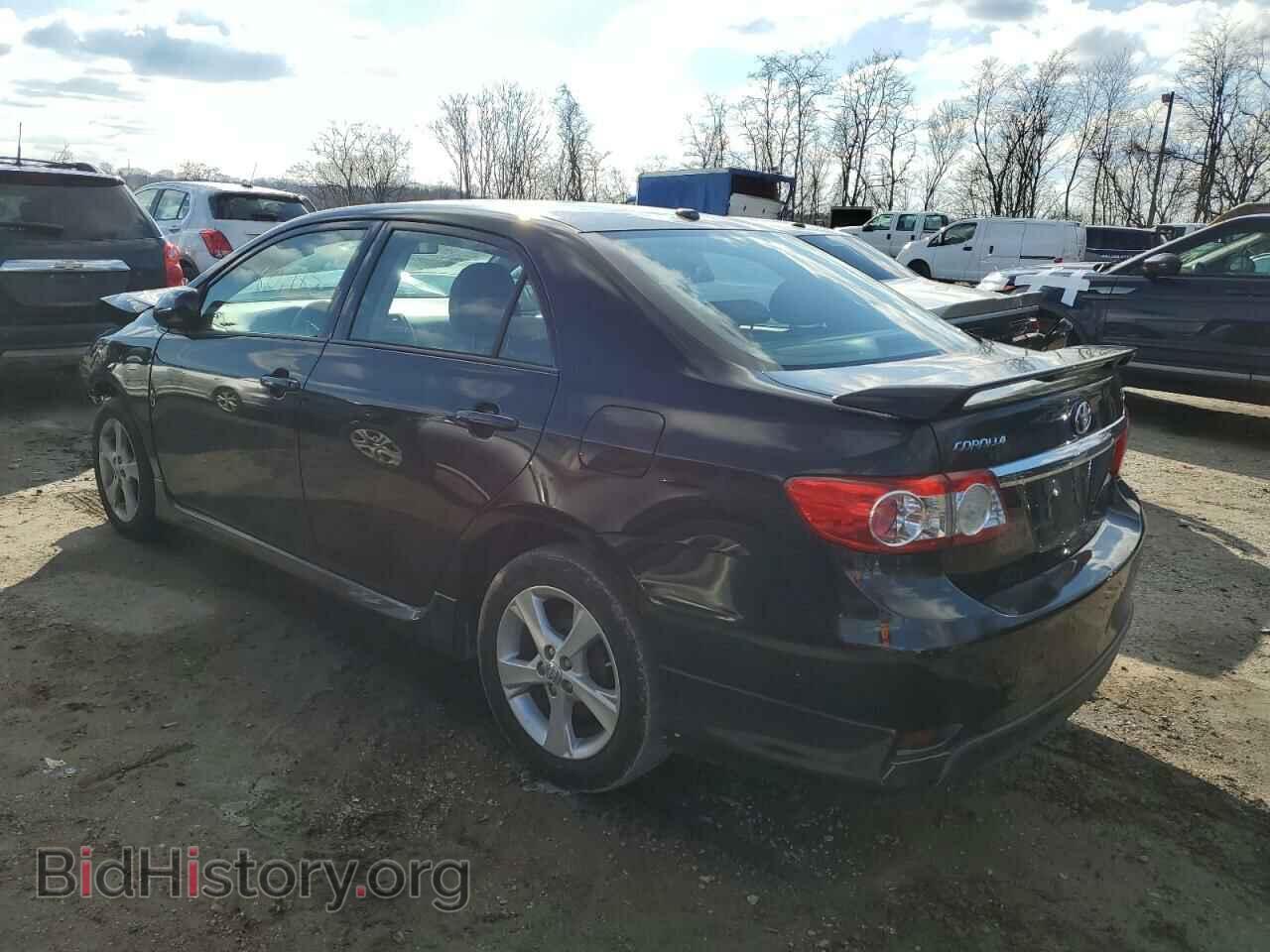 2011 TOYOTA COROLLA - VIN: 2T1BU4EE2BC717257 - Фото 2