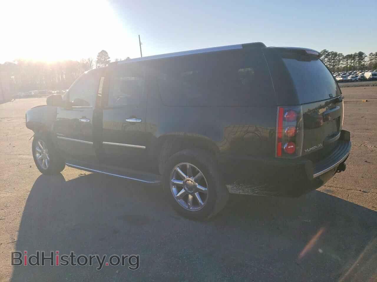 2014 GMC YUKON - VIN: 1GKS2MEF7ER177630 - Фото 2