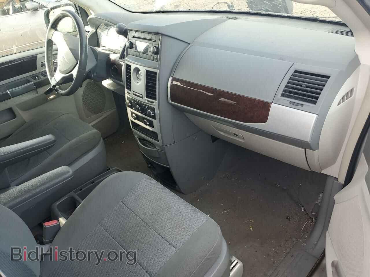 2010 CHRYSLER MINIVAN - VIN: 2A4RR5D12AR461022 - Фото 8