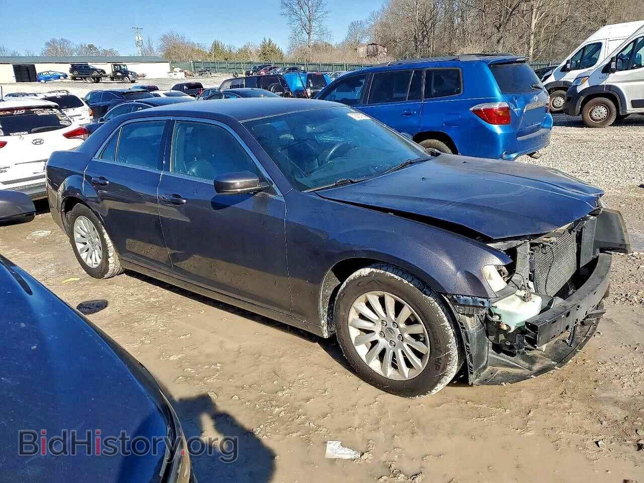 2013 CHRYSLER 300 - VIN: 2C3CCAAG3DH572675 - Photo 4
