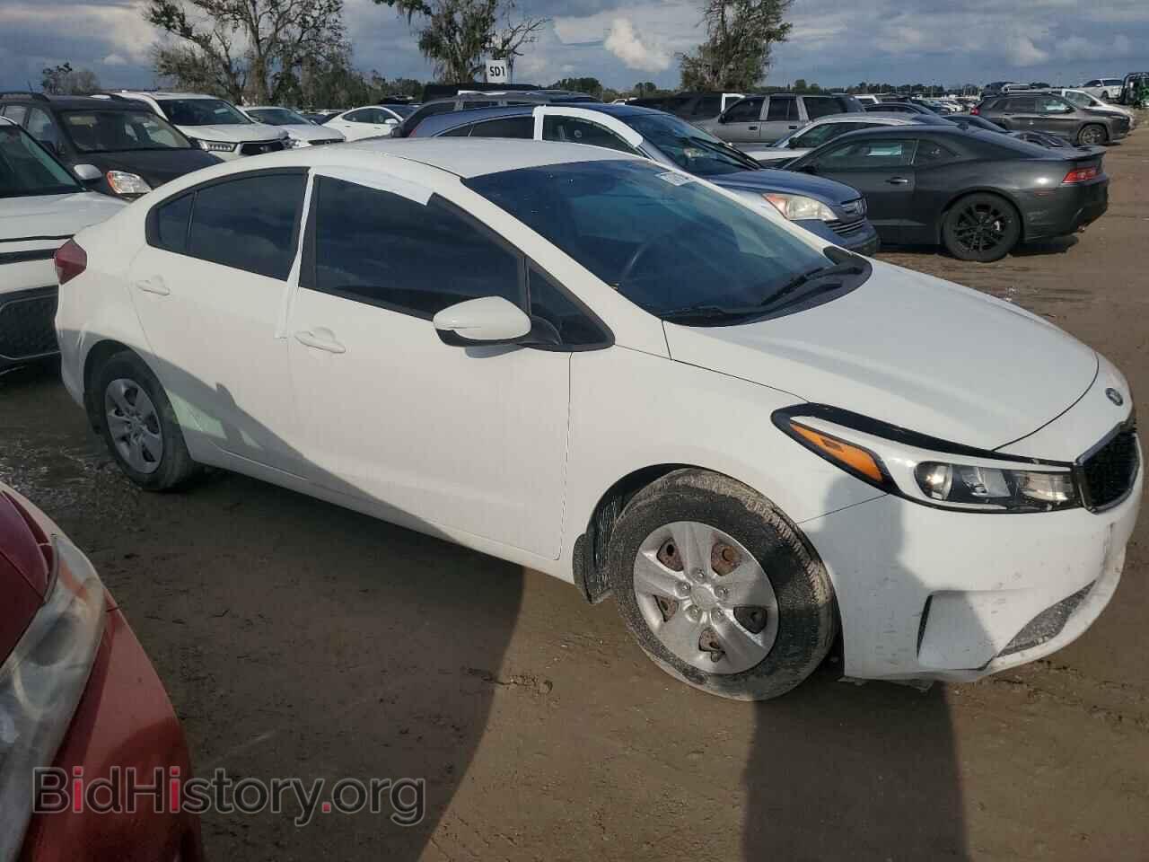 2017 KIA FORTE - VIN: 3KPFK4A7XHE040273 - Фото 4