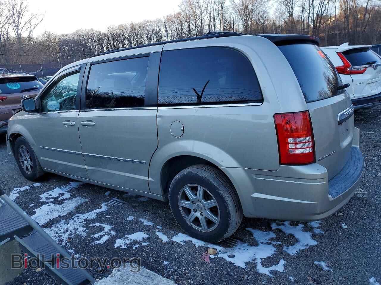 2009 CHRYSLER MINIVAN - VIN: 2A8HR54119R565779 - Фото 2