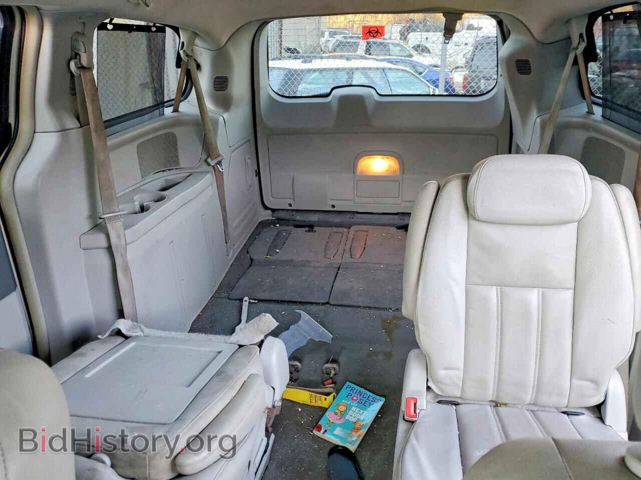 2009 CHRYSLER MINIVAN - VIN: 2A8HR54119R565779 - Фото 10