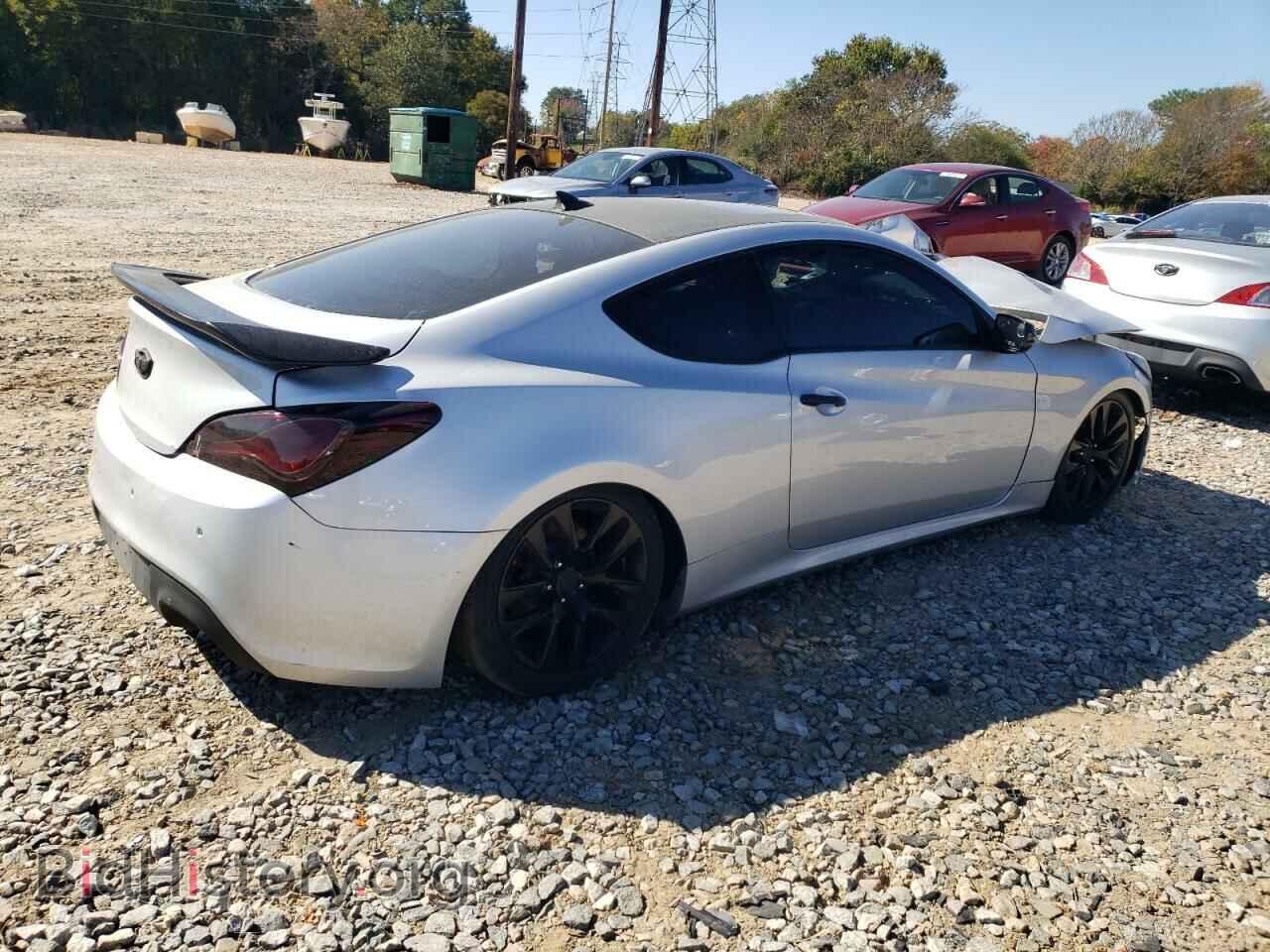 2014 HYUNDAI GENESIS - VIN: KMHHU6KJ6EU117724 - Фото 3