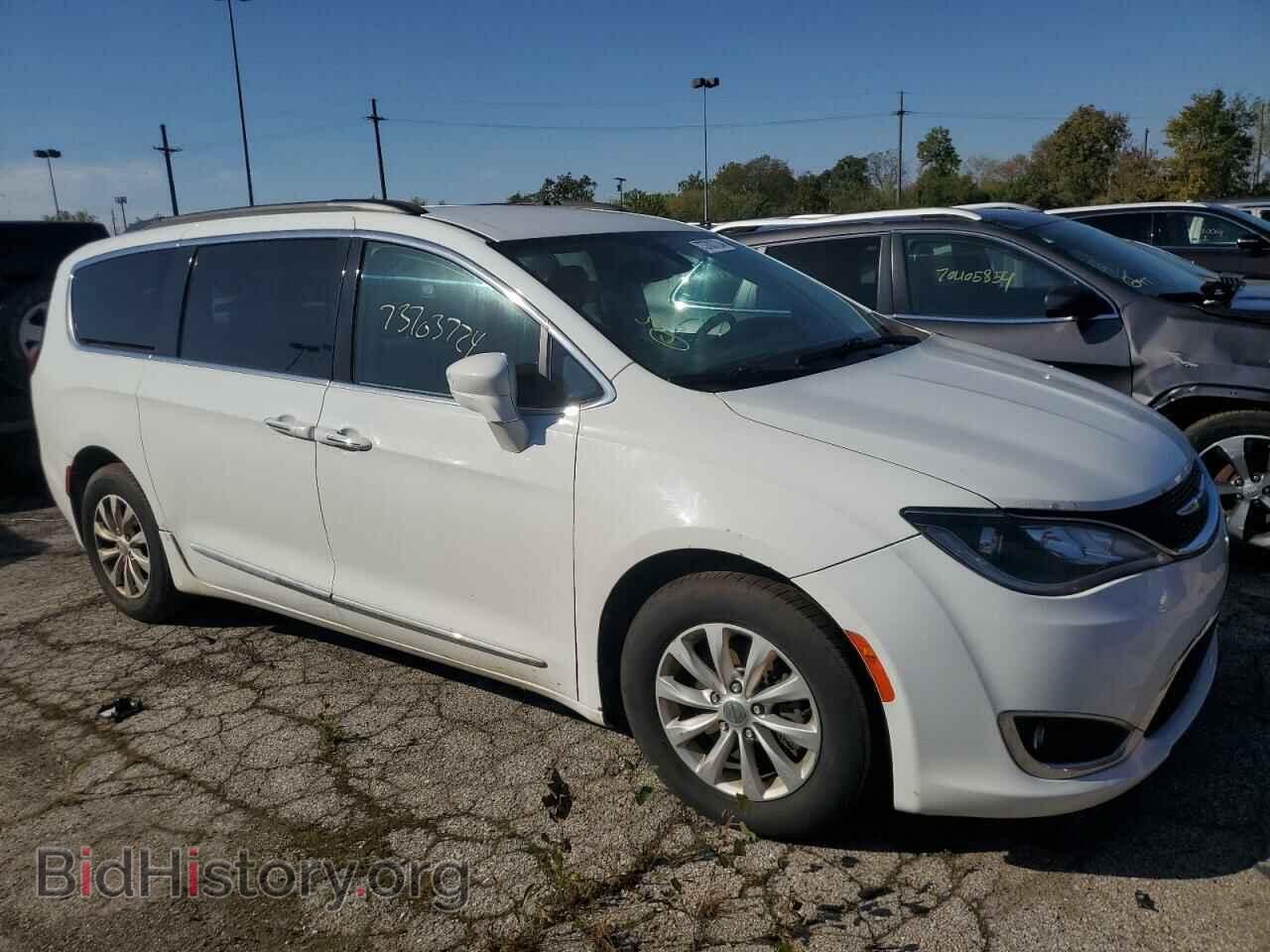 2017 CHRYSLER PACIFICA - VIN: 2C4RC1BG9HR621852 - Photo 4
