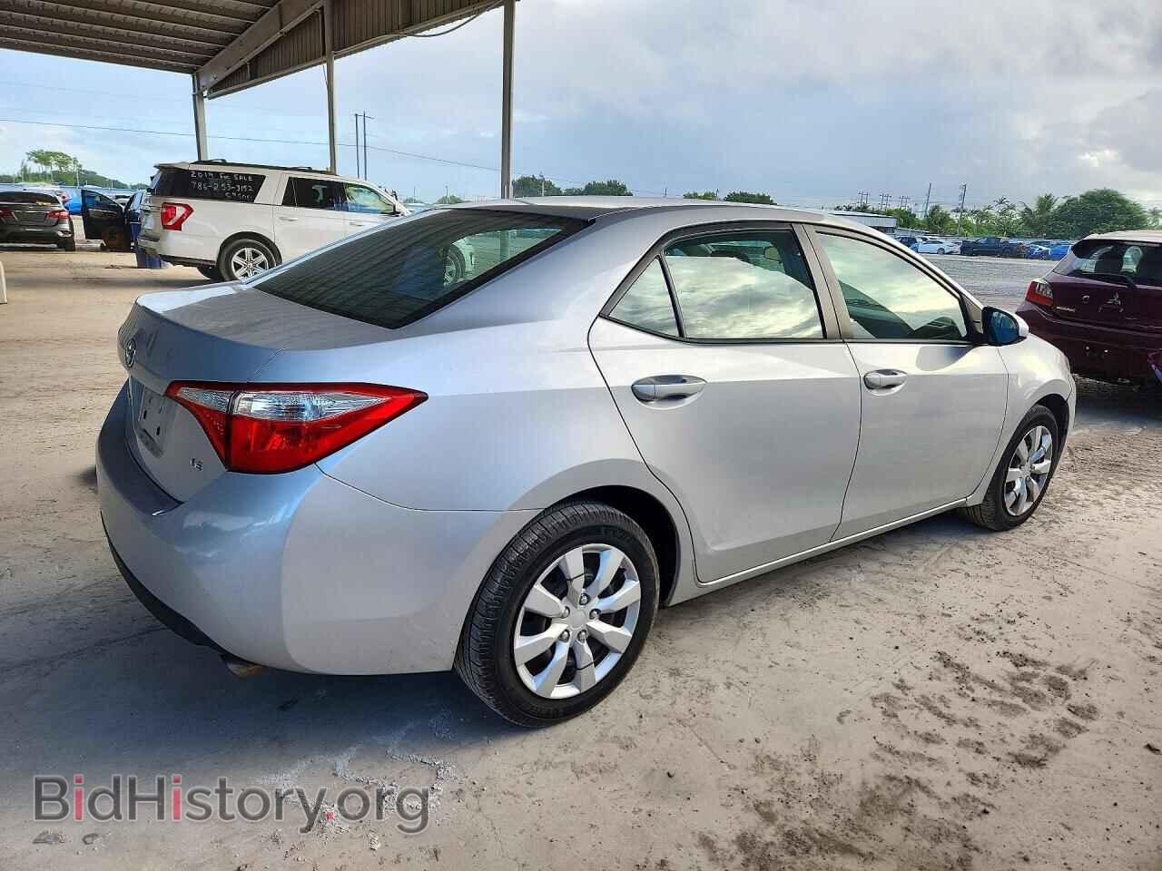 2015 Toyota COROLLA (VIN 2T1BURHEXFC371179) — фото 3 из 12