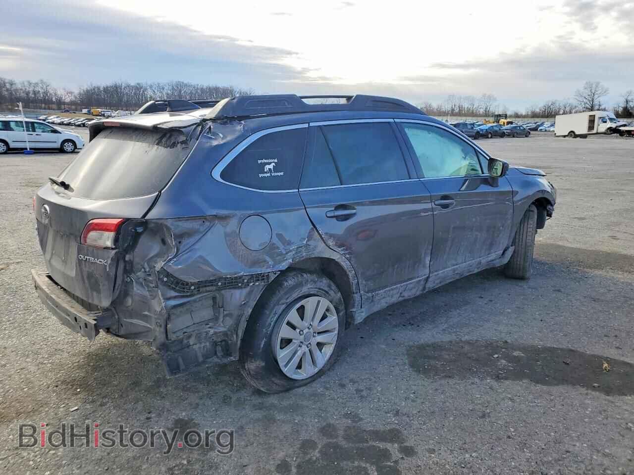 2018 SUBARU OUTBACK - VIN: 4S4BSACC5J3272747 - Фото 3