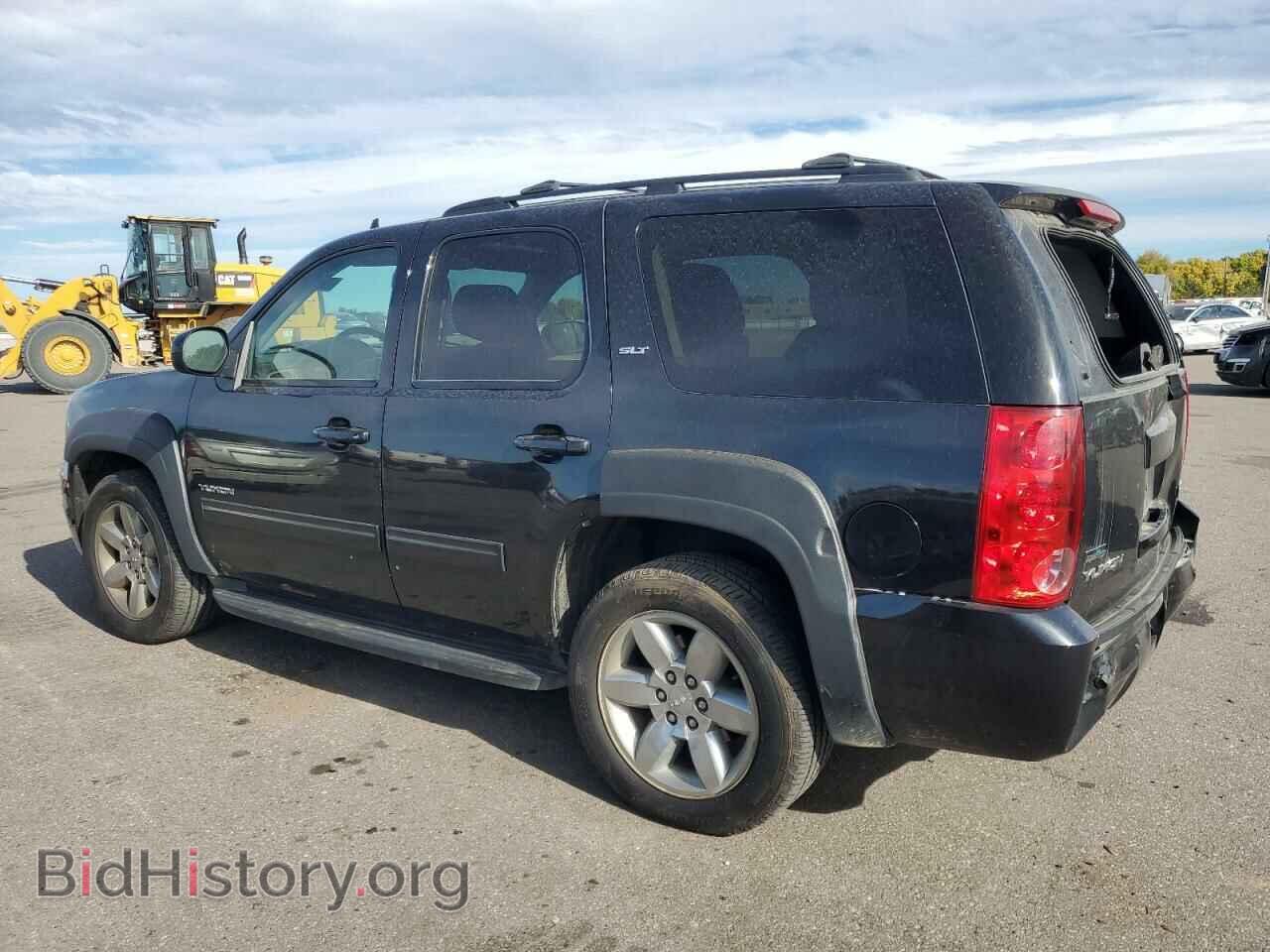 2011 GMC YUKON - VIN: 1GKS2CE00BR225390 - Фото 2